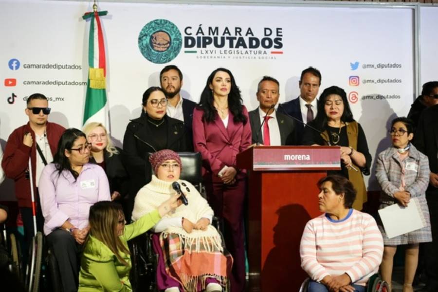 Diputados de Morena denuncian actos de discriminación contra personas con discapacidad visual