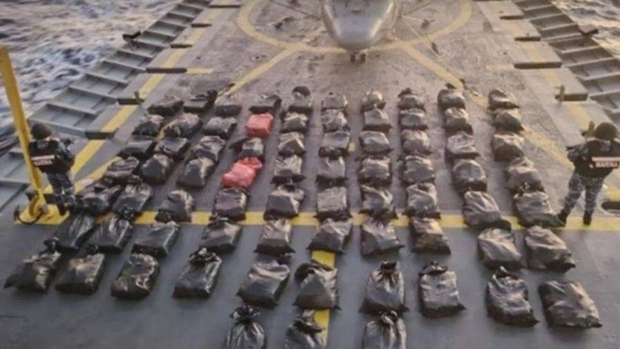 Decomisan más de dos toneladas de cocaína y detienen a nueve personas en Baja California Sur