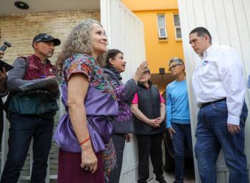 Clara Brugada lidera la 11a Jornada de Gobierno Casa por Casa en la colonia Portales