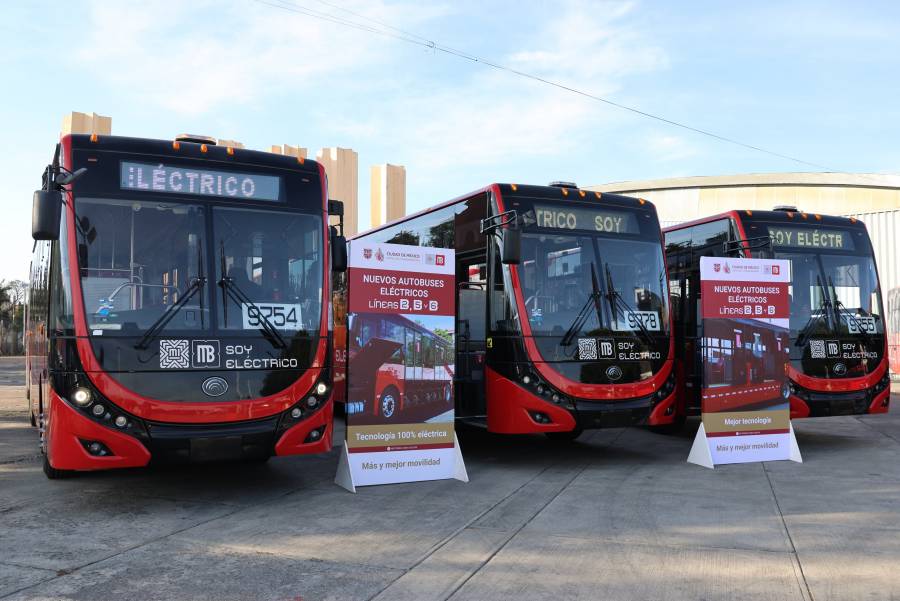 Clara Brugada impulsa la electromovilidad con nuevas unidades eléctricas del Metrobús