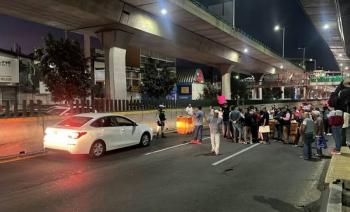 Habitantes de Naucalpan levantan bloqueo en Perif&eacute;rico Norte tras acuerdo por crisis h&iacute;drica