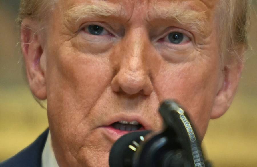 Donald Trump anuncia nuevos aranceles contra China, Canad&aacute; y la UE