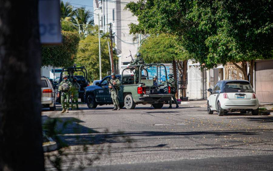 Padre y sus dos hijos son asesinados en Culiacán