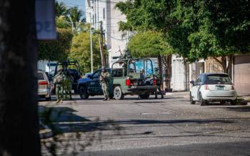 Padre y sus dos hijos son asesinados en Culiacán