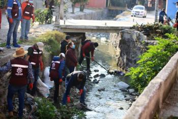 Ecatepec endurecer&aacute; sanciones por tirar basura y descargar drenajes en barrancas
