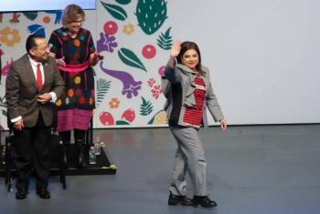 Clara Brugada reafirma apoyo a familias de desaparecidos en informe de 100 d&iacute;as