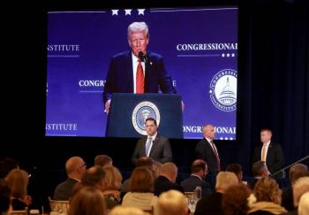 El multimillonario financiero Bessent fue confirmado como jefe del Tesoro de Trump