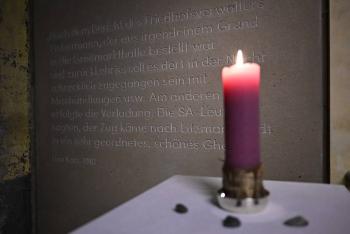 El mundo conmemora el 80º aniversario de la liberación de Auschwitz