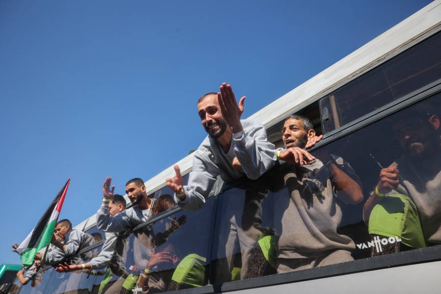 En Gaza, escenas de j&uacute;bilo en torno a los presos palestinos liberados