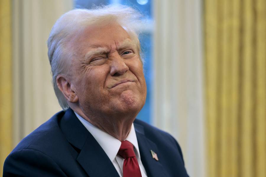 Trump afirma que Estados Unidos realiz&oacute; ataques a&eacute;reos contra objetivos del EI en Somalia