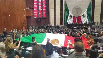 Rub&eacute;n Rocha divide opiniones entre los diputados
