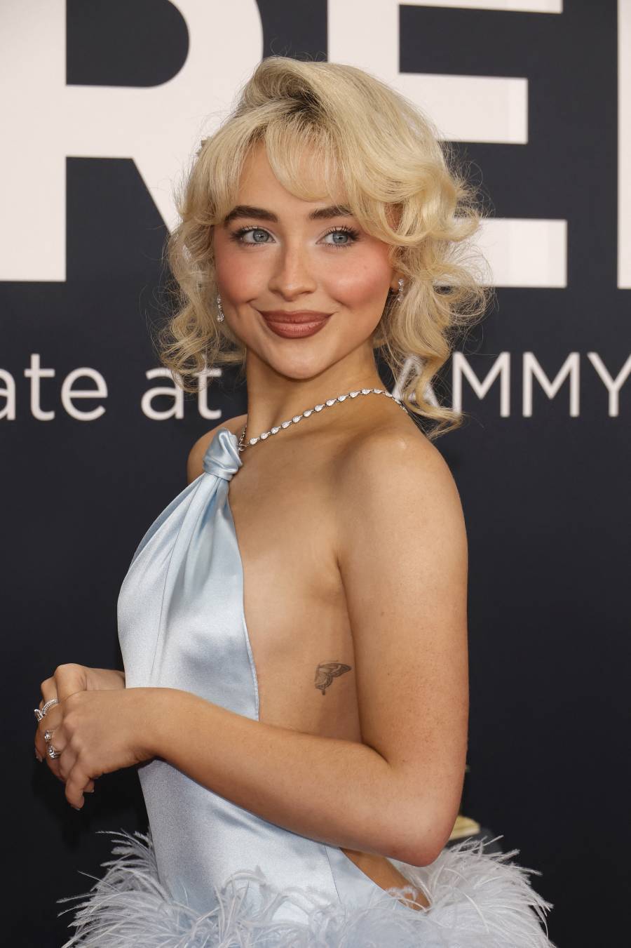 Sabrina Carpenter y Charli XCX celebran sus primeros triunfos en los Grammy