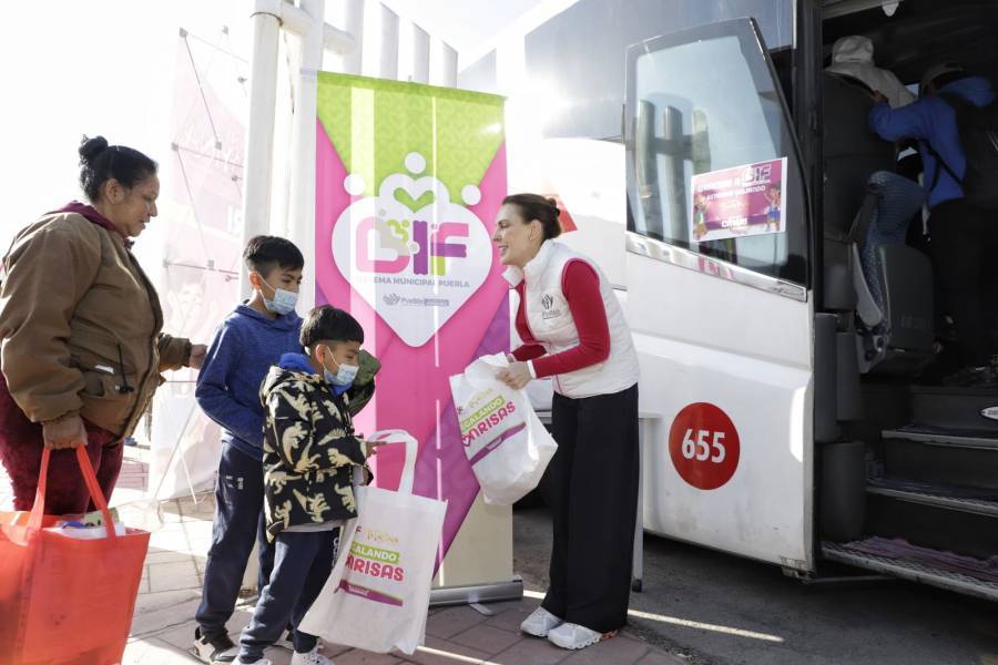 SMDIF lleva a niñas y niños con discapacidad a “IMAGYNA”