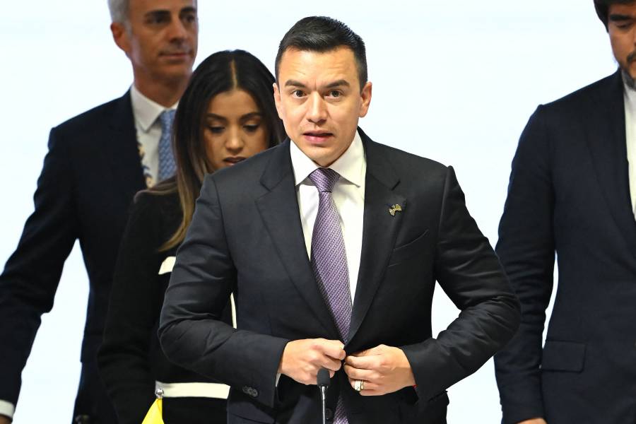 Ecuador impondrá arancel de 27% a sus importaciones desde México