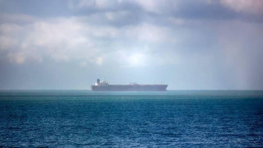 Buques de la Armada de EE.UU. navegan cerca de Ensenada en zona de libre tránsito, confirma Semar
