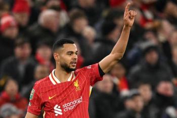 Liverpool aplasta al Tottenham y regresa a la final de Copa de la Liga