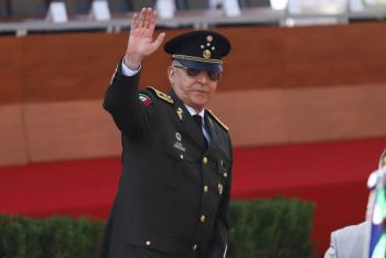 Reaparece Cienfuegos en Conmemoraci&oacute;n de Marcha de la Lealtad