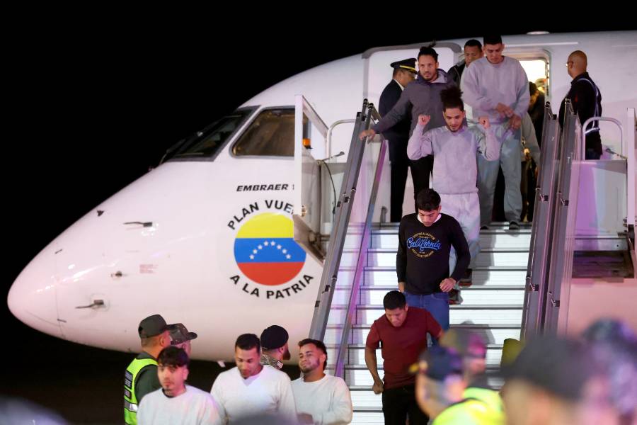 Llega a Venezuela primer grupo de 190 deportados desde Estados Unidos