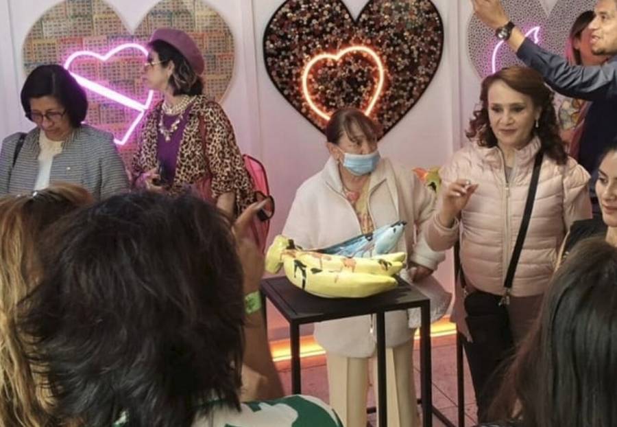 Dolores Padierna da apoyo a Sheinbaum, y a su hija Celeste, pintora mexicana