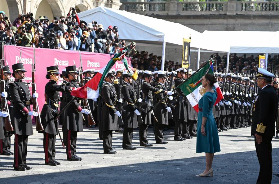 Petrolera mexicana Pemex anuncia millonarias inversiones mientras honra sus deudas