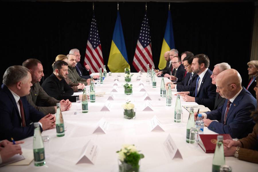 Vance le dice a Zelensky que Estados Unidos quiere una paz 
