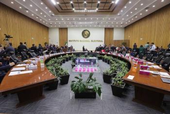 INE detecta errores en listas de candidaturas del Poder Judicial y pide correcciones al Senado