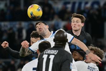 N&aacute;poles empata contra la Lazio (2-2) y abre la puerta del liderato al Inter