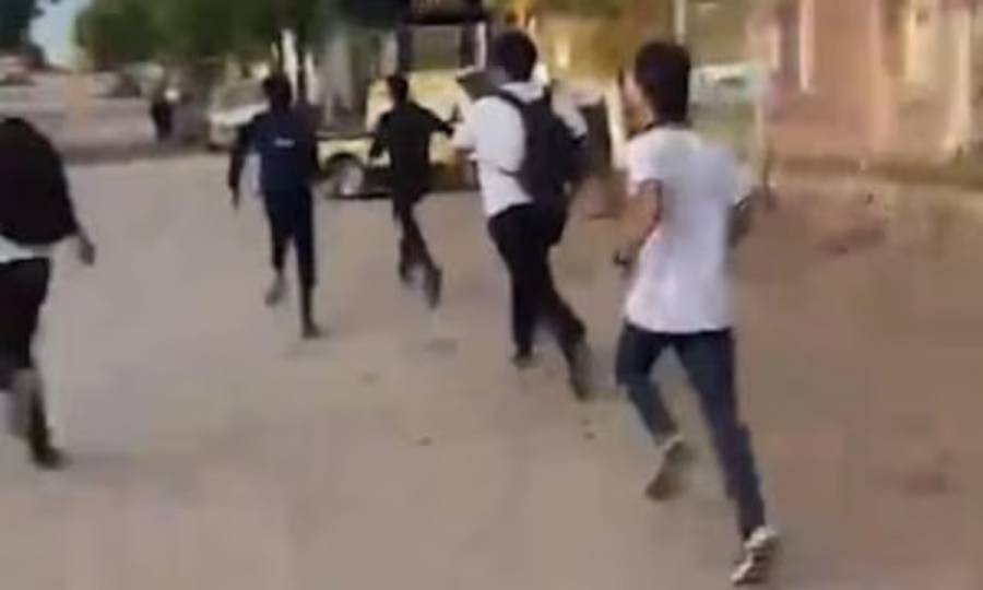 Violencia en Sinaloa: Estudiantes huyen de balacera en Culiacán (VIDEO)