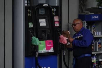 IMEF descarta recesi&oacute;n en M&eacute;xico, pero advierte riesgos por aranceles y control de precios de combustibles
