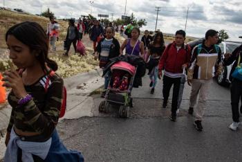 Suspenden fondos de ayuda legal a menores migrantes no acompañados en EE.UU.