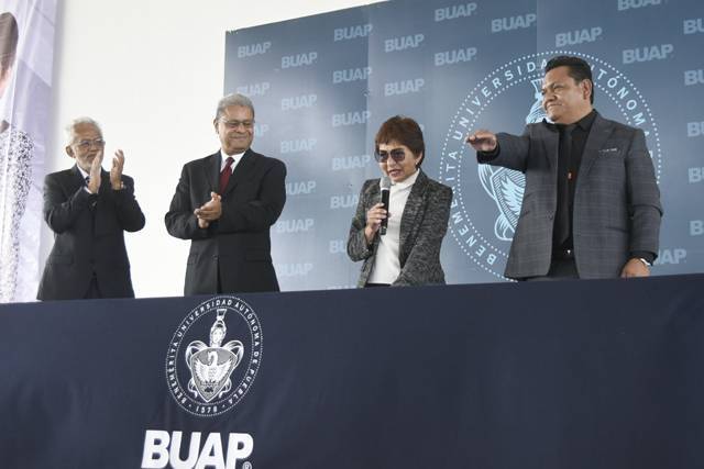 Lilia Cedillo preside informe en el Complejo Regional Sur