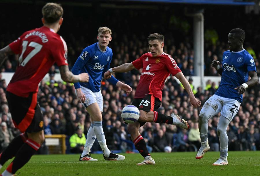 Ugarte rescata empate contra Everton y evita otra hecatombe de Manchester United