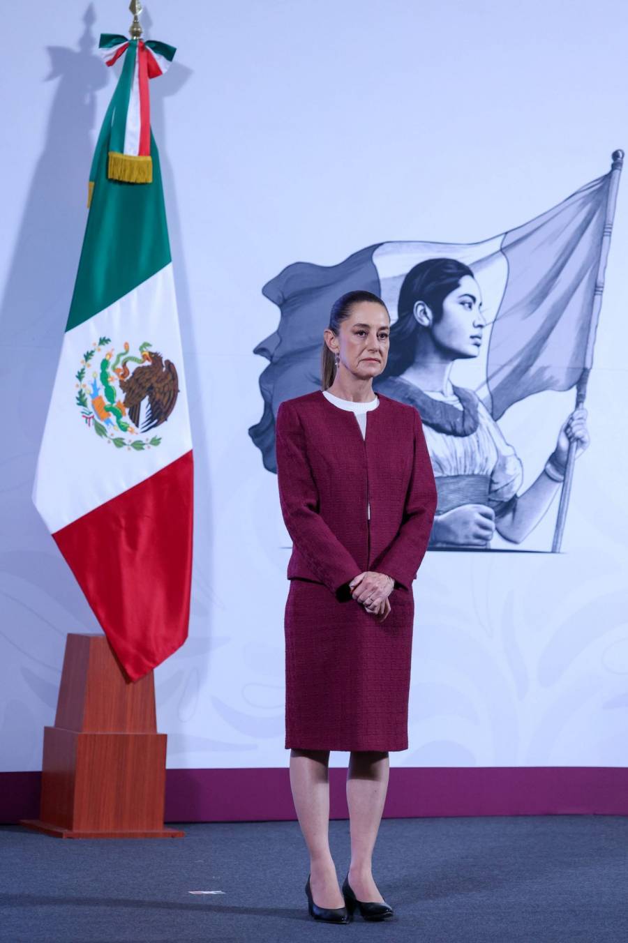 No lo conozco, dice Sheinbaum de abogado de 