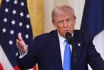 Donald Trump desea pronta recuperaci&oacute;n al papa Francisco
