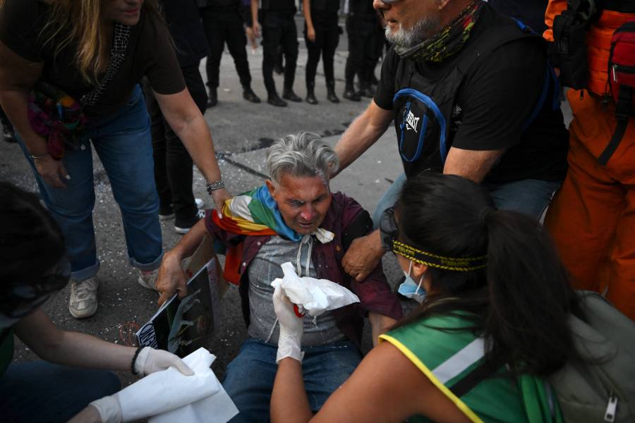 Protesta de jubilados termina con detenidos y heridos en Buenos Aires