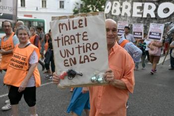 Javier Milei designa por decreto a dos jueces para la Corte Suprema en medio de protestas y controversias