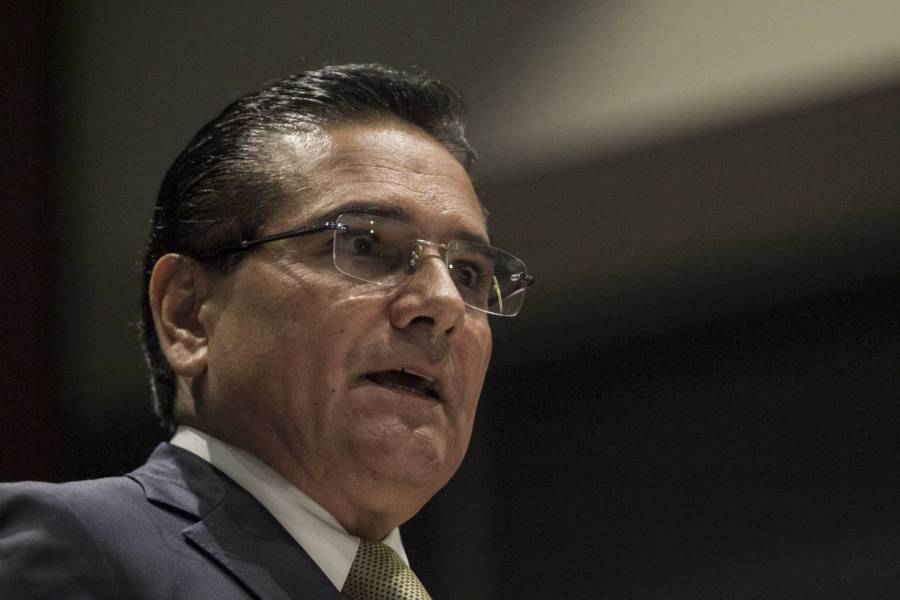 Silvano Aureoles, exgobernador de Michoac&aacute;n, pr&oacute;fugo por desv&iacute;o millonario en construcci&oacute;n de cuarteles