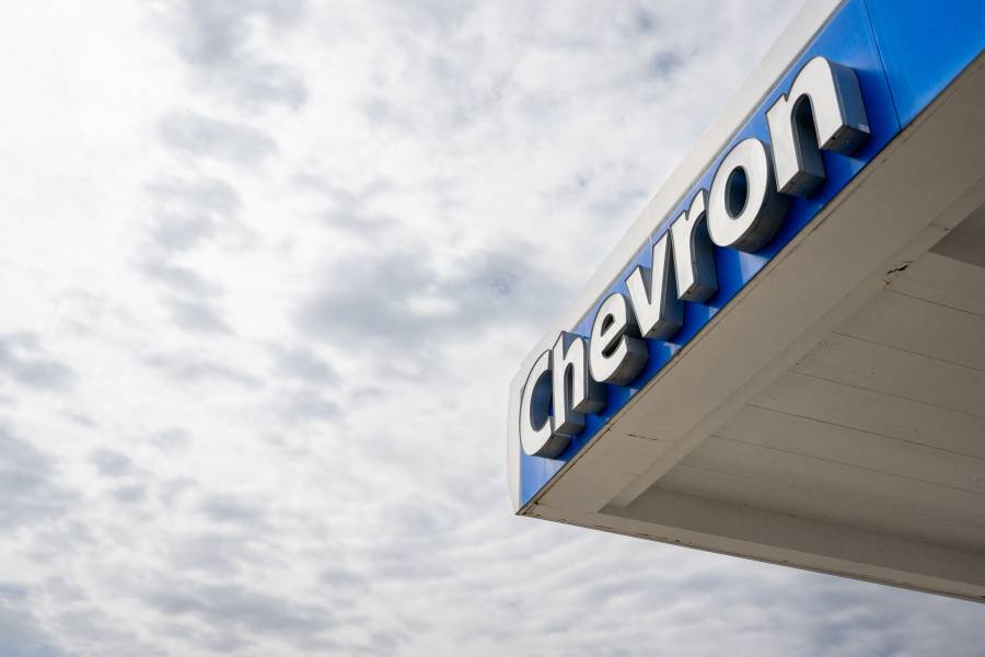 EEUU da un mes a Chevron para liquidar operaciones en Venezuela