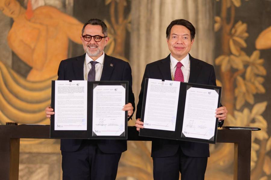 Firman SEP y Profeco convenio para garantizar vigencia del Revoe
