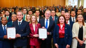 M&eacute;xico busca diversificar exportaciones ante incertidumbre comercial con EE.UU.