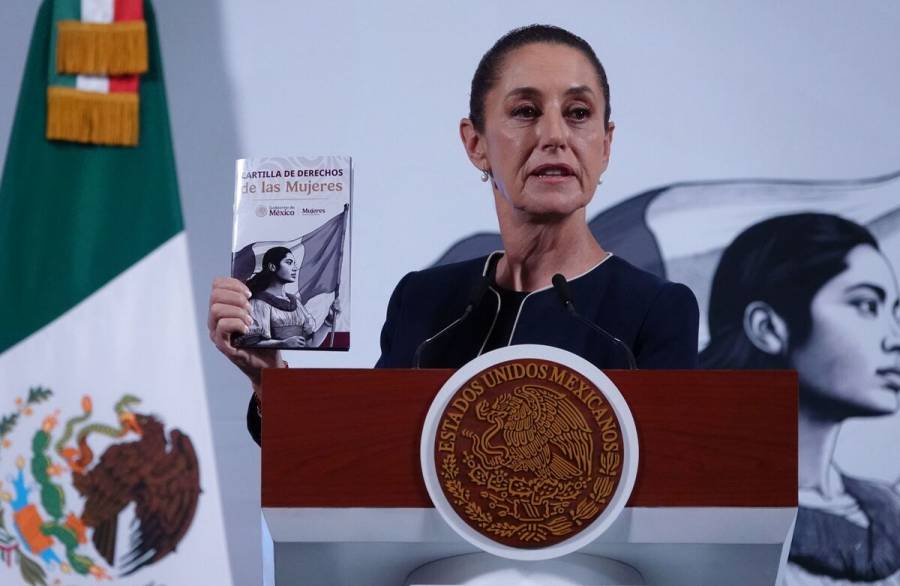 Claudia Sheinbaum presenta la Cartilla de los Derechos de la Mujer