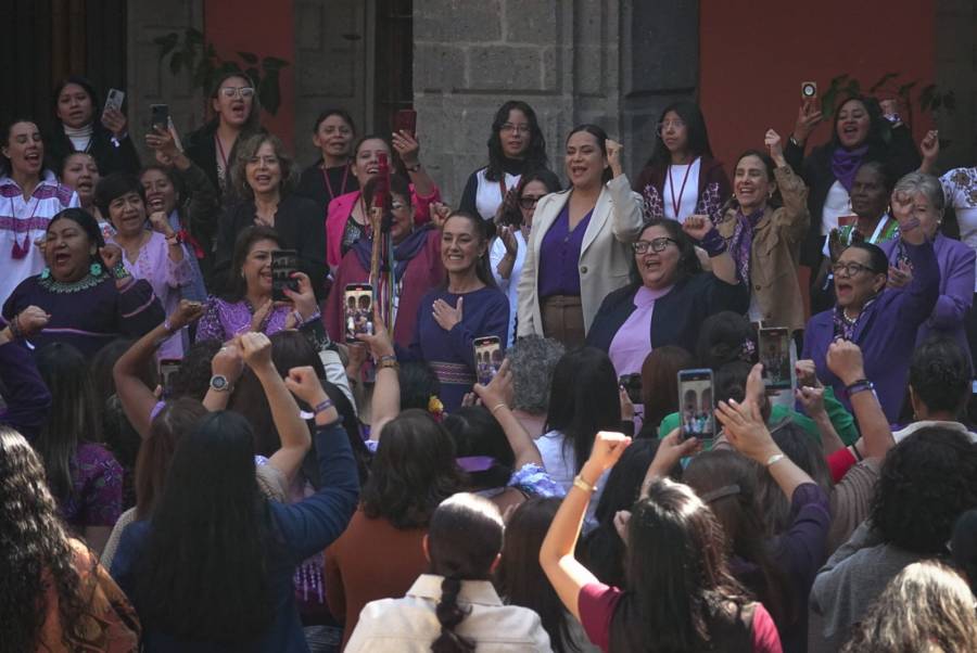 Sheinbaum anuncia 10 acciones clave a favor de las mujeres en el 8M