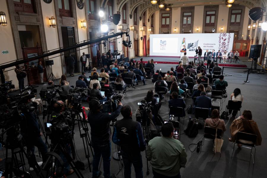 Sheinbaum celebra asistencia multitudinaria y destaca acuerdo con EU para postergar aranceles a productos mexicanos