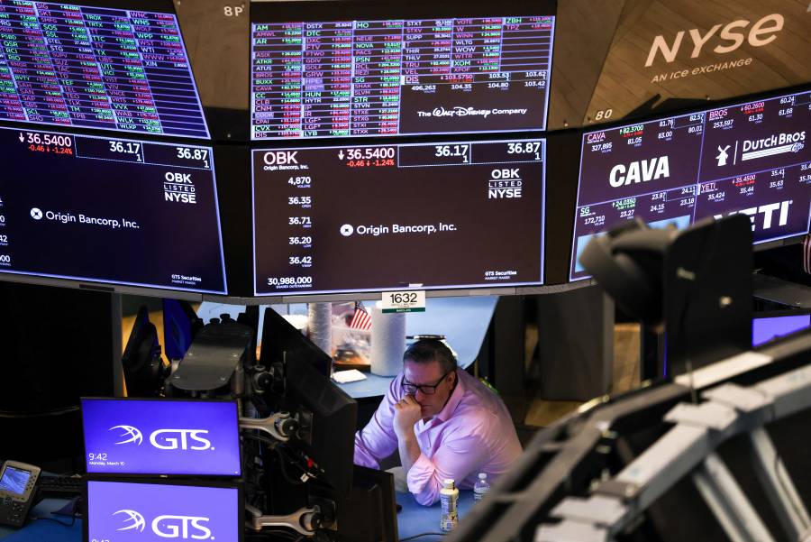 Wall Street sufre caída ñor temores sobre economía de EEUU y declaraciones de Trump