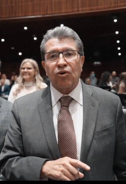 Monreal critica aranceles de EU a aluminio y acero; aboga por el diálogo