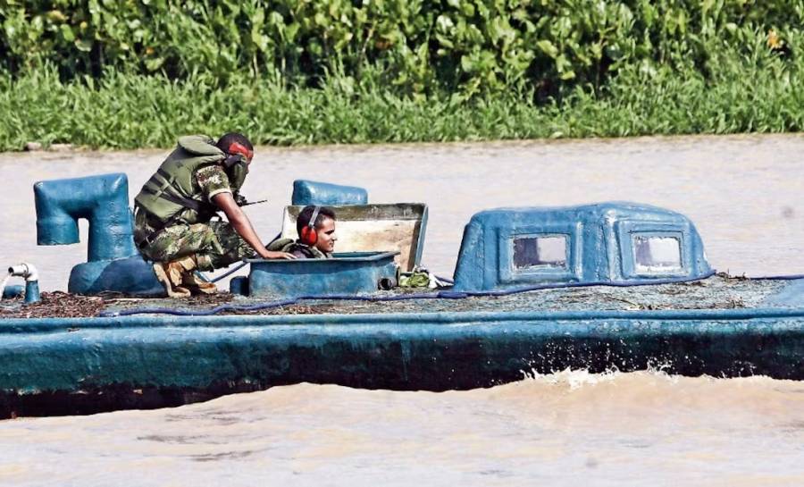 Colombia advierte que perder&iacute;a el control del narcotr&aacute;fico si EE.UU. la descertifica