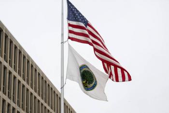 Trump acude a la Suprema Corte para oponerse a la recontrataci&oacute;n de trabajadores federales despedidos