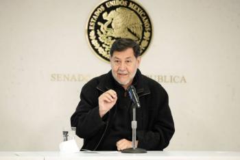 Fernández Noroña responde a críticas por su viaje a Francia y niega uso indebido de recursos