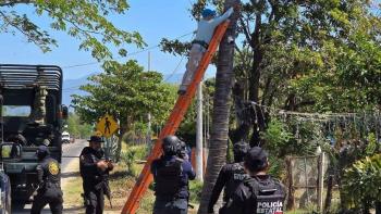 Desmantelan red de videovigilancia clandestina en Tabasco; trasladan a reos de alta peligrosidad
