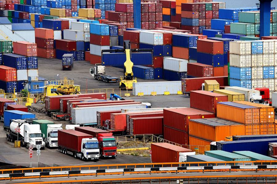 Exportaciones de México caen 2.9% en febrero